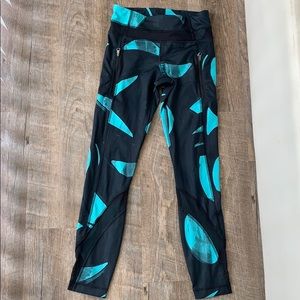 Lululemon size 2 pants